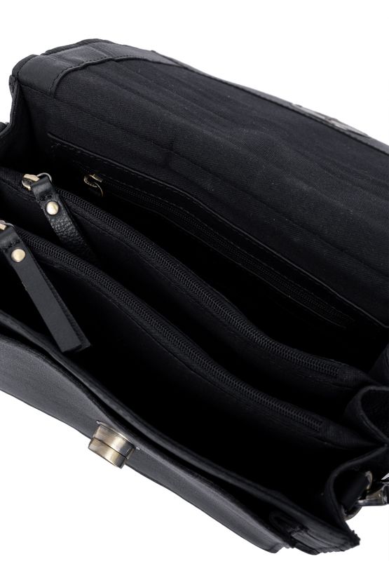 RE:Designed By Dixie Alba Big i Black Strass
