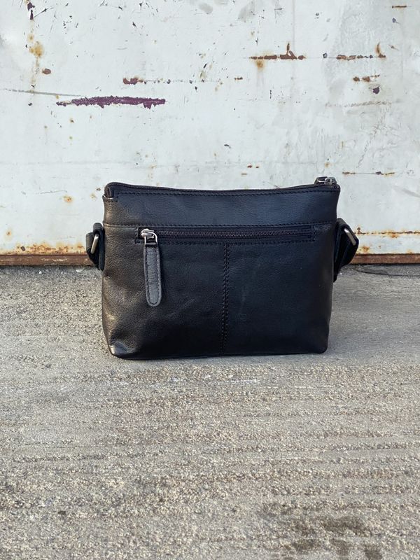 Springfield crossoverveske small i black