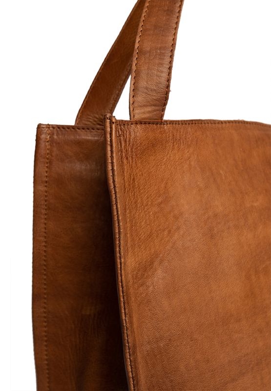 RE:Designed By Dixie Aro Urban  Walnut