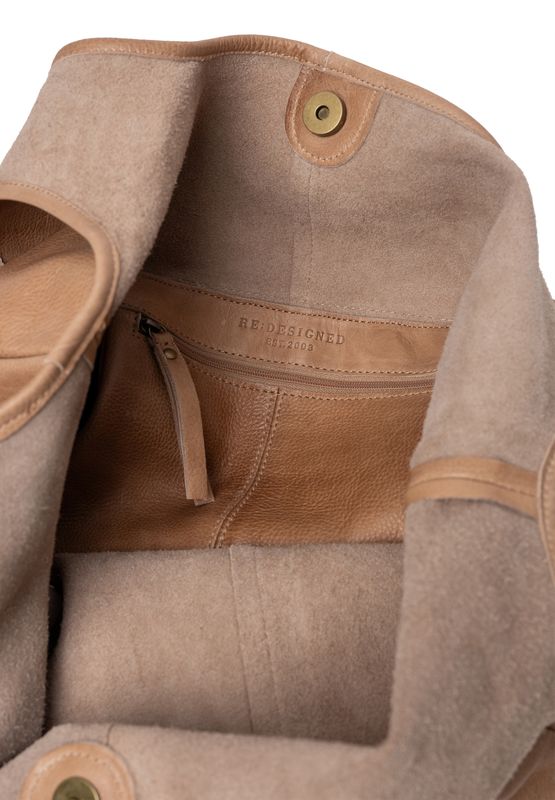 RE:Designed By Dixie Lyra Urban Totebag i Taupe