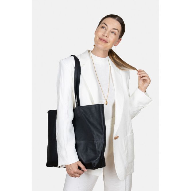 Hovedbilde RE:Designed By Dixie Marlo Urban i Black
