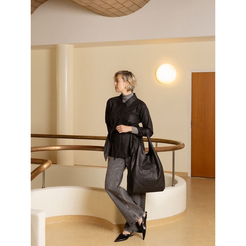 RE:Designed By Dixie Lyra Urban Totebag i Black