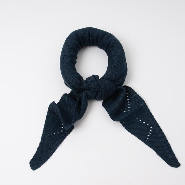 Hovedbilde Rosenvinge Strikket Triangelskjerf i Marine