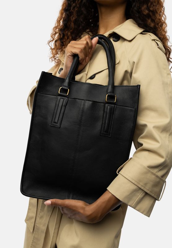 RE:Designed Halma Urban Totebag Black