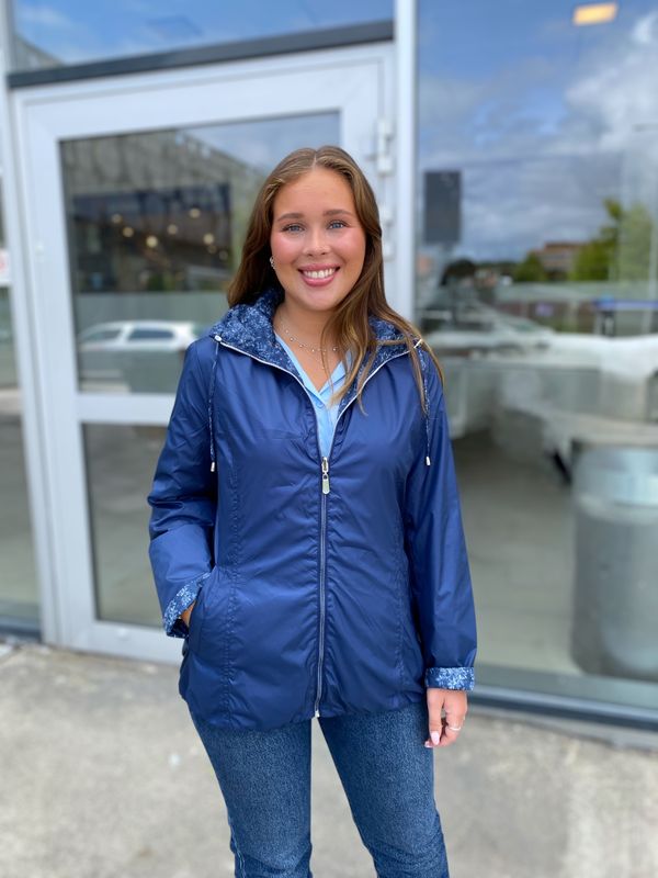 Normann Lett Vendbar Jakke i Navy/Navy