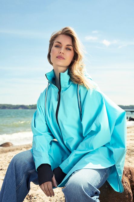 Hovedbilde Normann Coat Cape2 i Pacific Blue