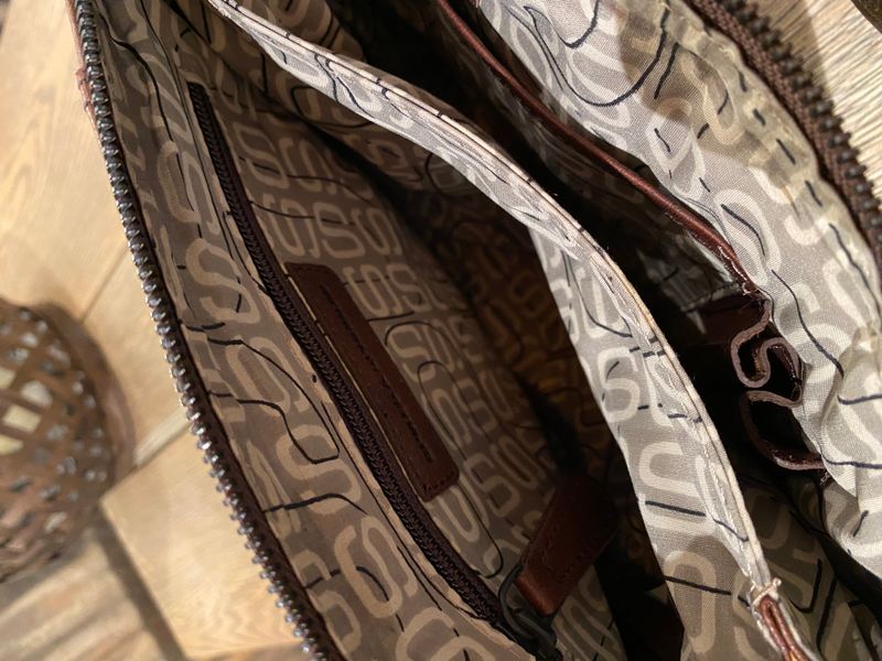 Spikes & Sparrow Crossover Dark Brown