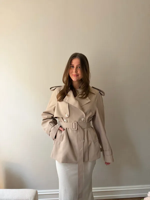 Clermonte Cala Trench Coat i Sand