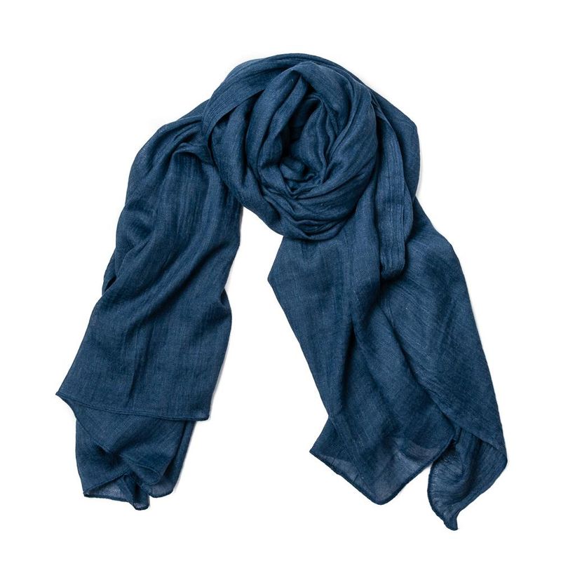 Rosenvinge Skjerf i Myk Modalmix Jeans Blue