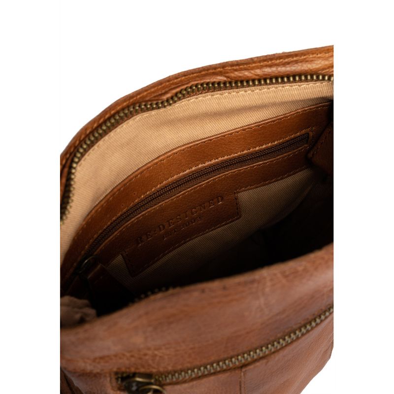 RE:Designed By Dixie Lillesand Urban Walnut