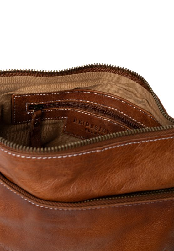 RE:Designed Jara Urban Big Walnut